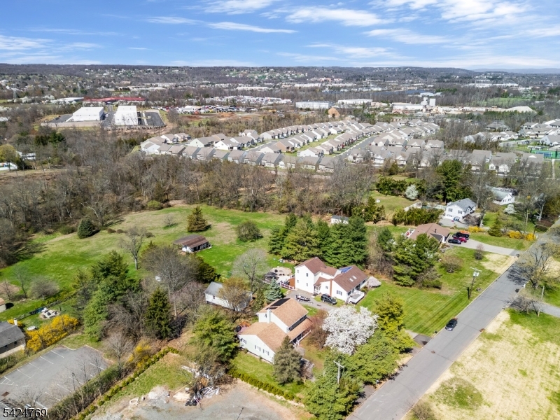 3 Mill Brook Road Flemington, NJ 08822 - Photo 35 of 37