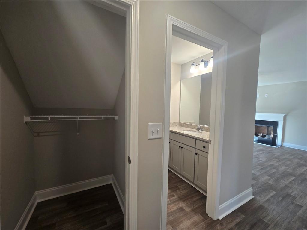 240 Canyon Point Drive Demorest, GA 30535 - Photo 6 of 37