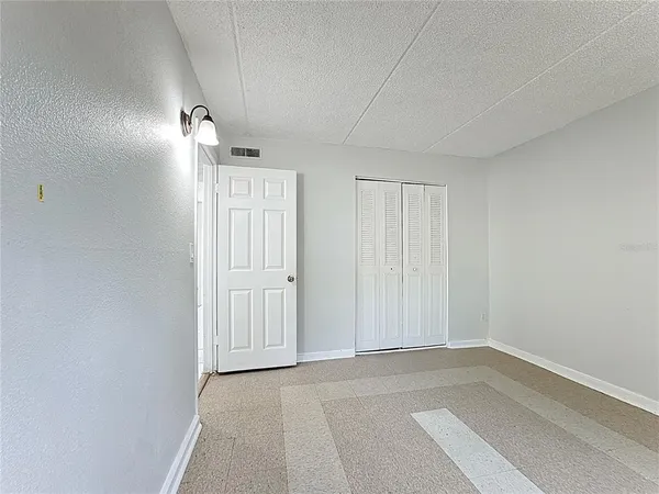 $130,000 | 694 Michigan Court, Unit 3, St. Cloud, FL 34769