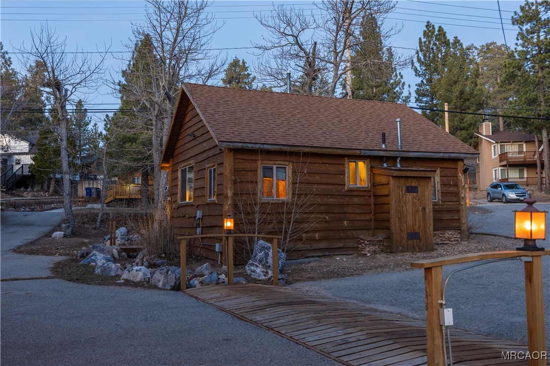 448 Edgemoor Road Big Bear Lake, CA 92315 - Photo 42 of 42 a view of a house with brick walls