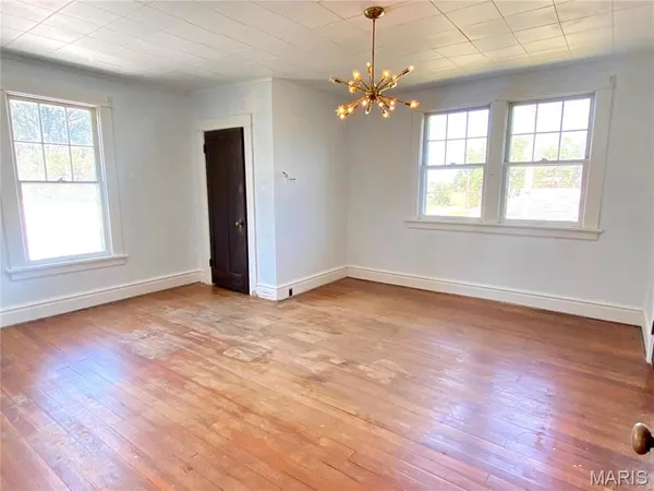 $99,900 | 101 East Cedar Street, Bertrand, MO 63823