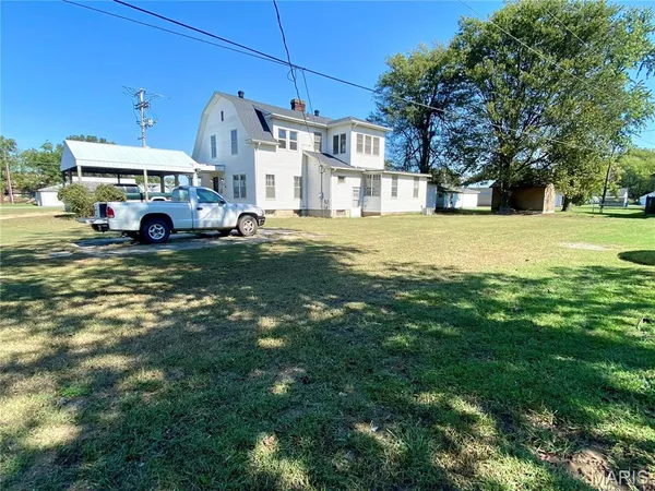 $99,900 | 101 East Cedar Street, Bertrand, MO 63823