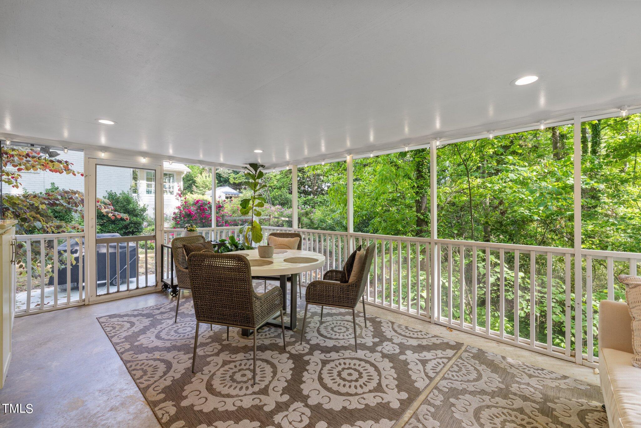 1817 Manuel Street Raleigh, NC 27612 - Photo 38 of 50 24-web-or-mls-5Z8A6943