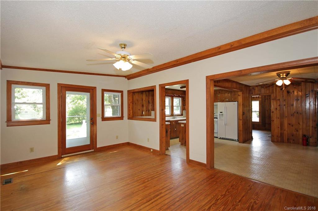 1224 Sloans Mill Road Union Grove, NC 28689 - Photo 5 of 31 Gallery Image 5