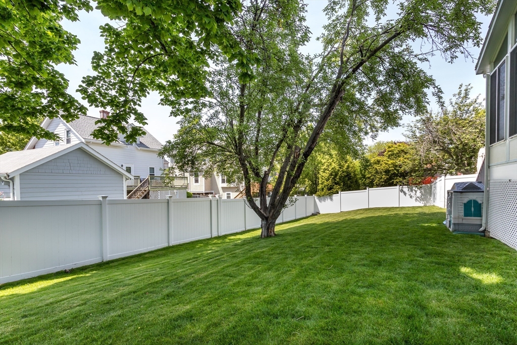81 Assabet Road Quincy, MA 02169 - Photo 3 of 36