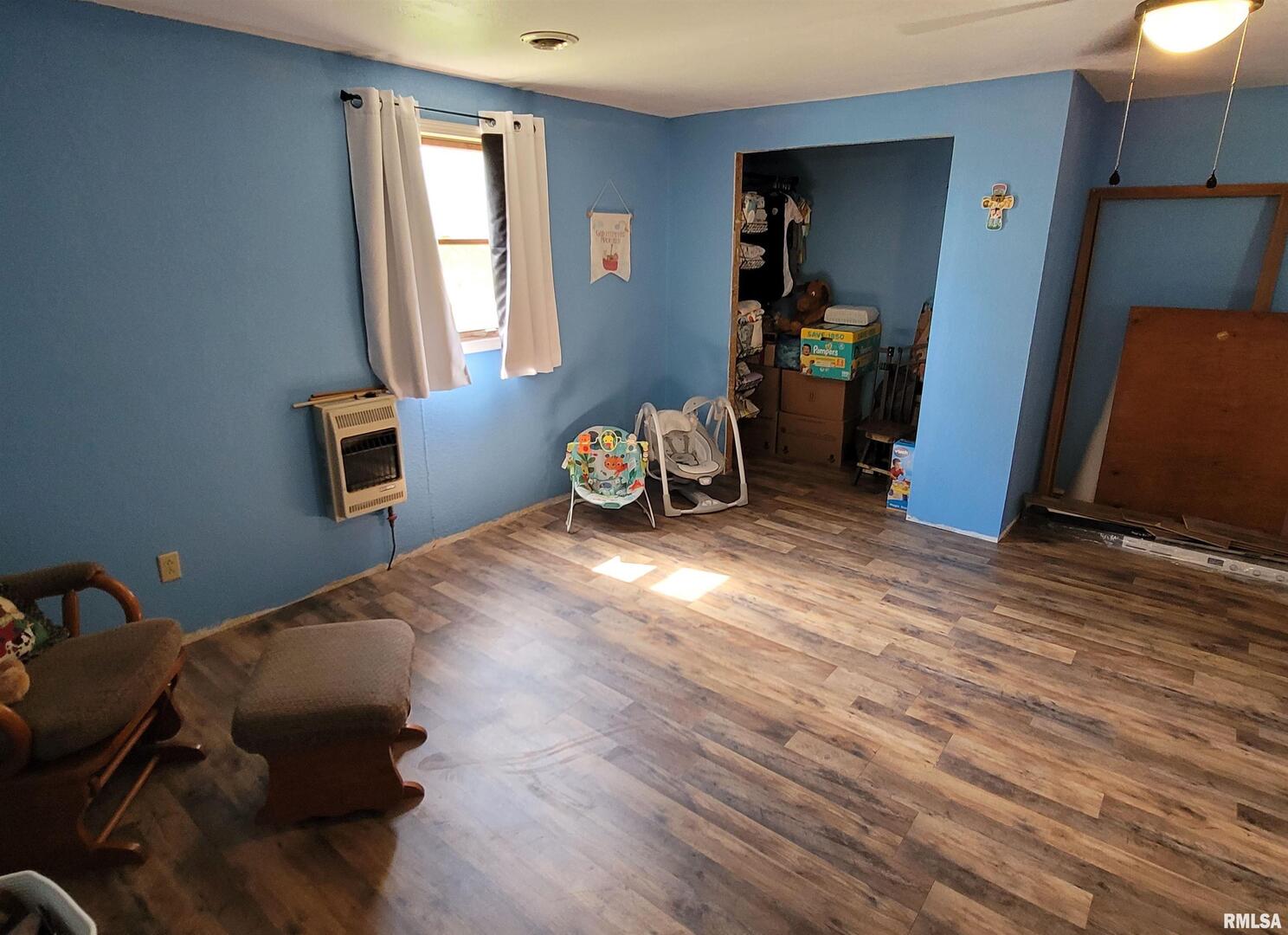 3993 Greenridge Road Alma, IL 62807 - Photo 24 of 45 a bedroom with a bed and a window