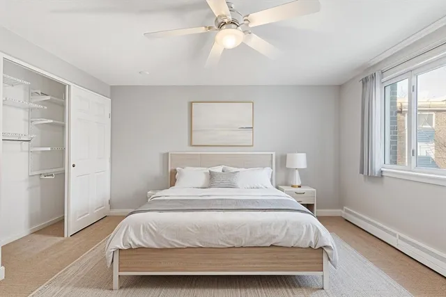 $2,300 | 10 Woodcrest Court, Unit 4, Weymouth, MA 02190