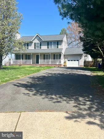 $2,900 | 2405 Gifhorn Court, Fredericksburg, VA 22408