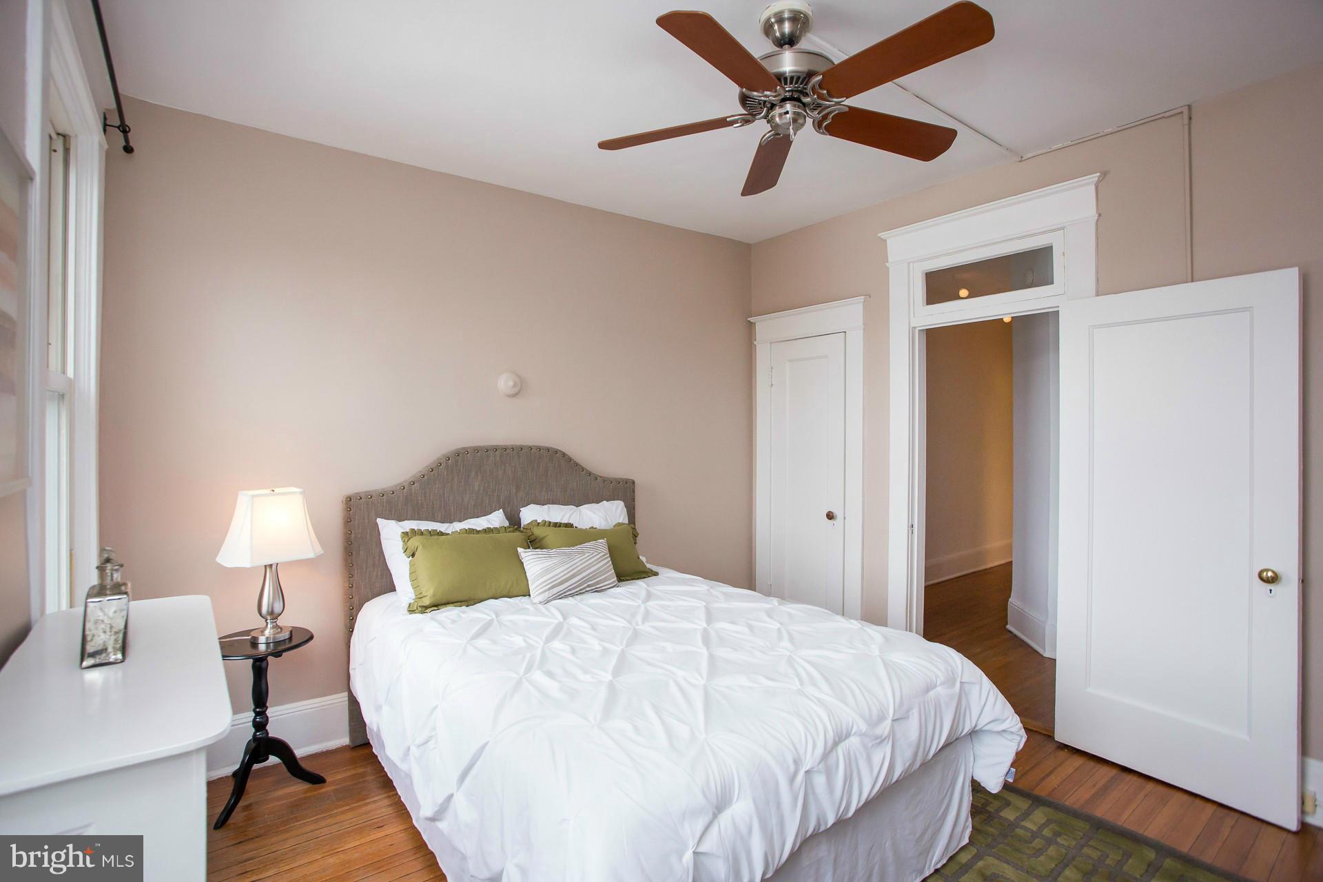 1736 Columbia Road Northwest, Unit 406 Washington, DC 20009 - Photo 22 of 30 Bedroom