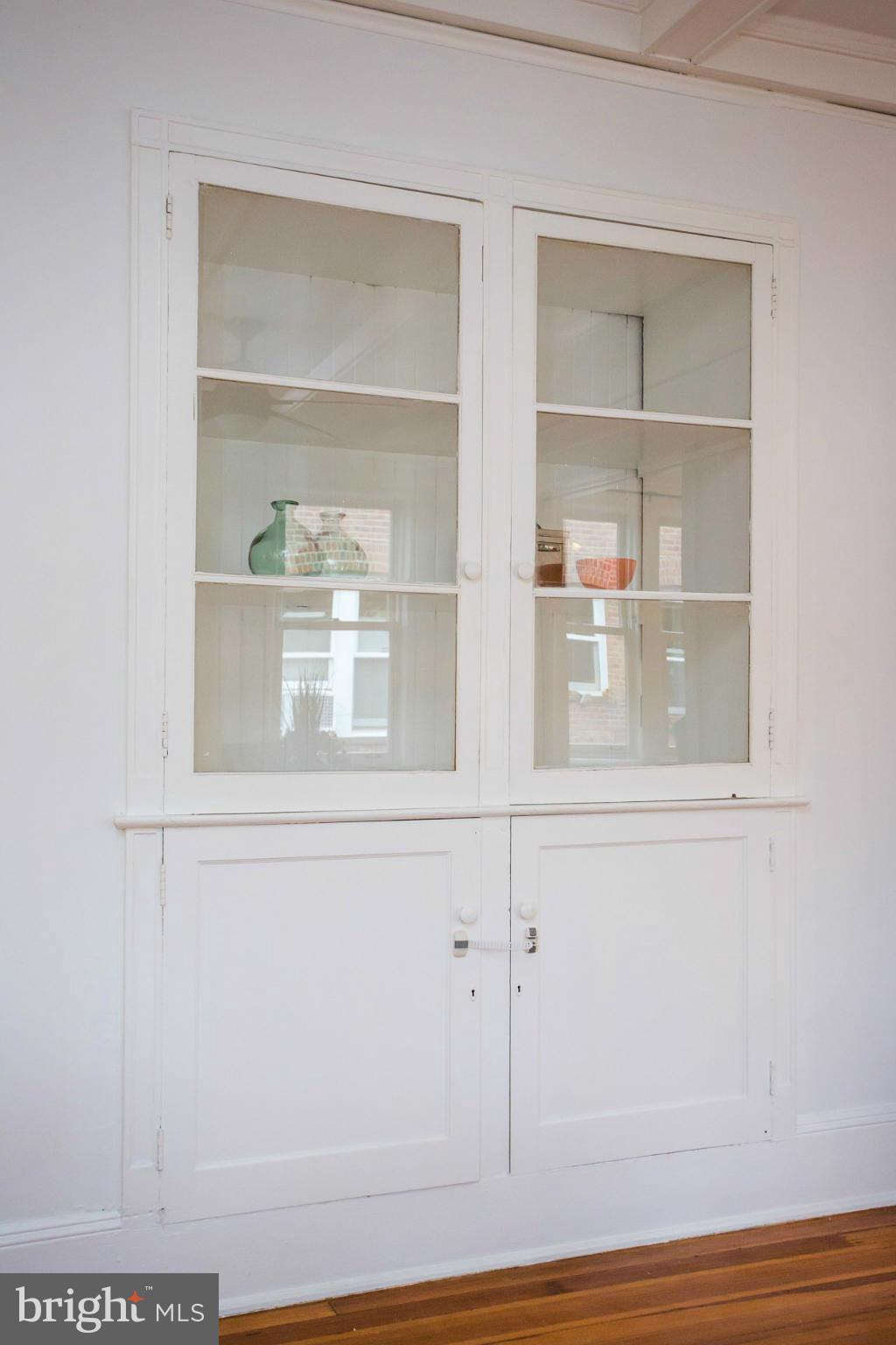1736 Columbia Road Northwest, Unit 406 Washington, DC 20009 - Photo 10 of 30 Dining Room