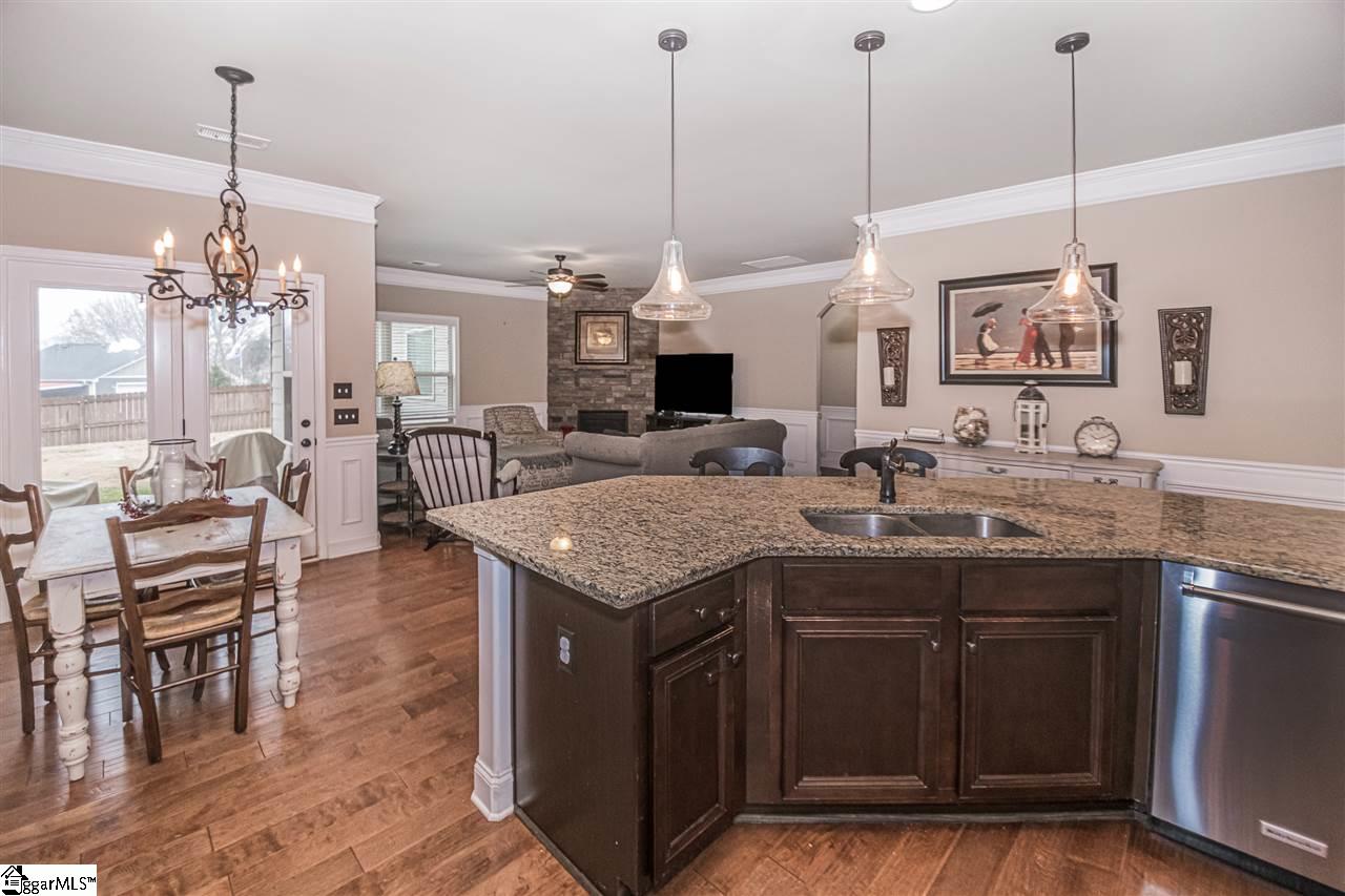 116 Sandpine Way Greer, SC 29651 - Photo 10 of 35