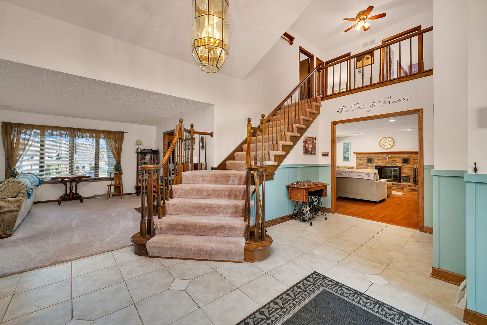 108 Deerpath Drive Minooka, IL 60447 - Photo 5 of 45 a view of entryway and hall