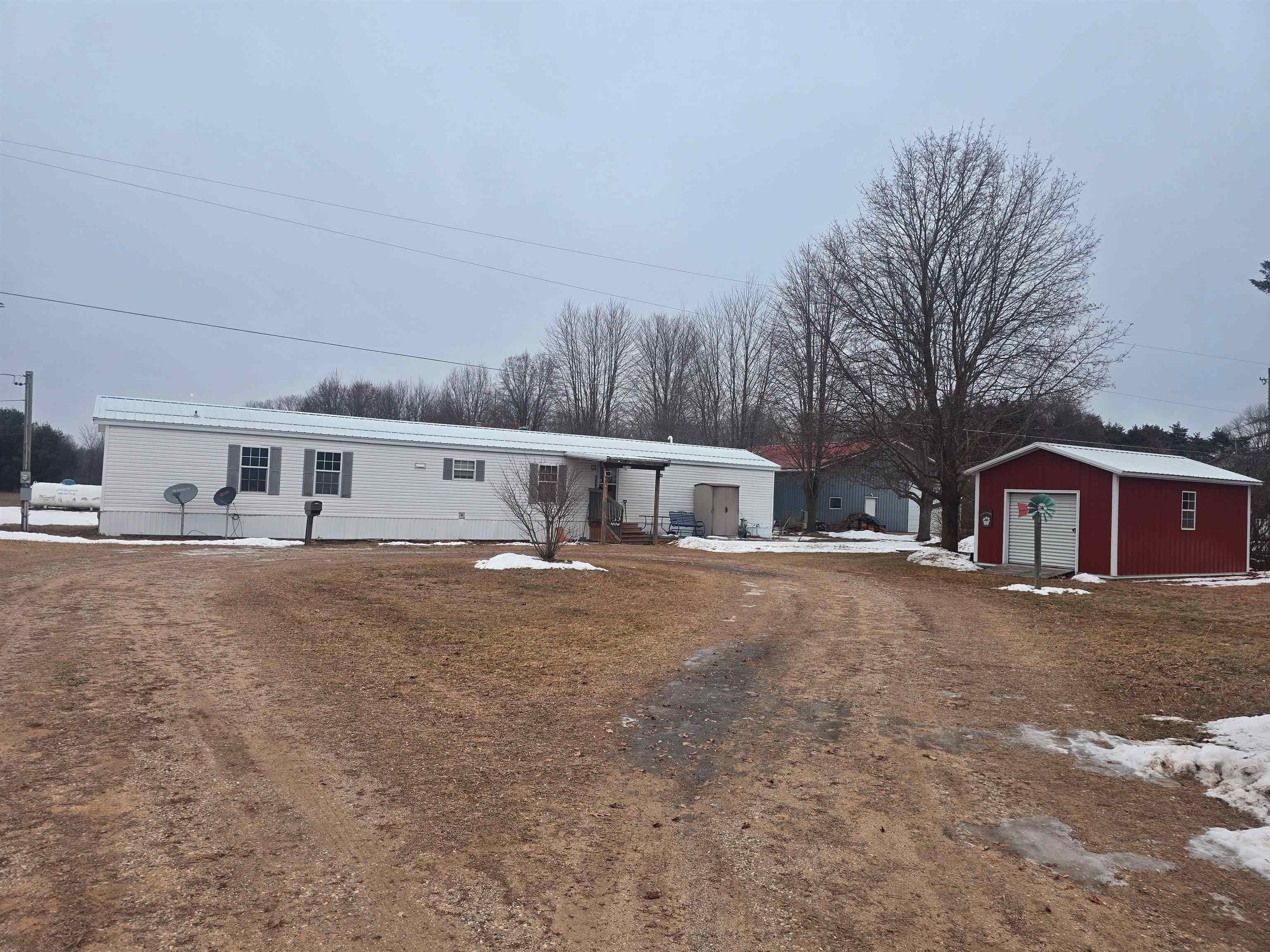 10210 West Monroe Road Elwell, MI 48832 - Photo 1 of 10
