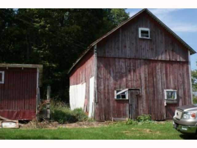 10140 Overly Road Fredericktown, OH 43019 - Photo 3 of 12