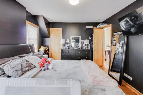 $369,999 | 150 Country Club Drive, Northlake, IL 60164