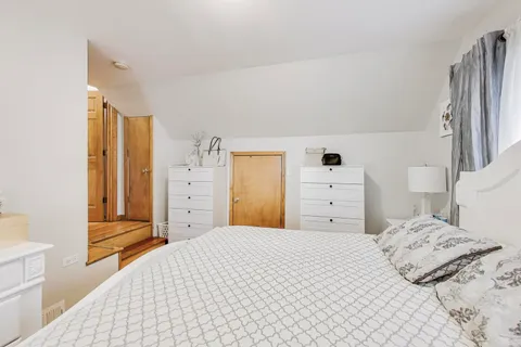 $369,999 | 150 Country Club Drive, Northlake, IL 60164