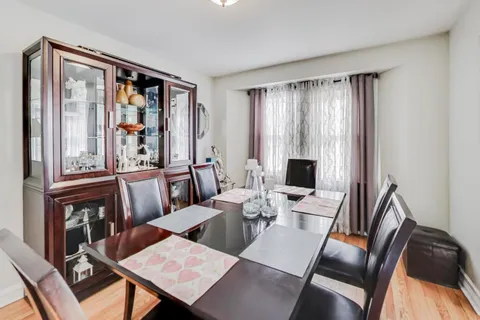 $369,999 | 150 Country Club Drive, Northlake, IL 60164