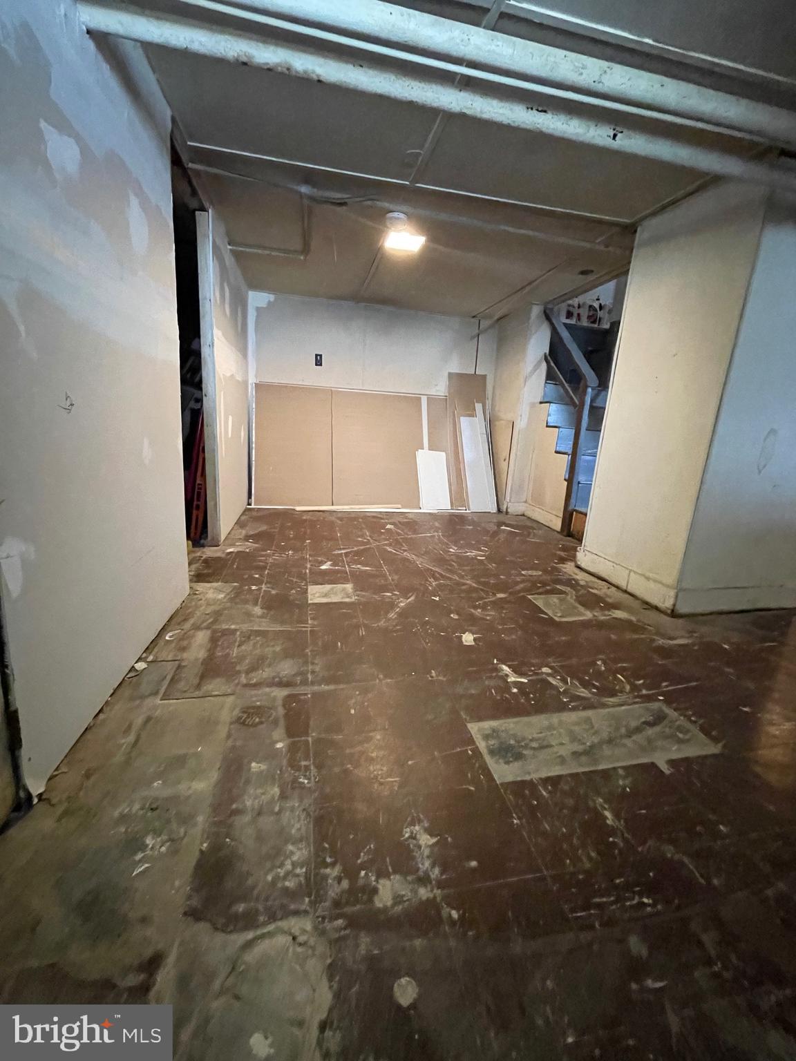 31 Marlborough Road Upper Darby, PA 19082 - Photo 28 of 49 a view of an empty room