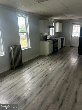 $2,200 | 428 Summit Avenue, Unit 2B, Westville, NJ 08093