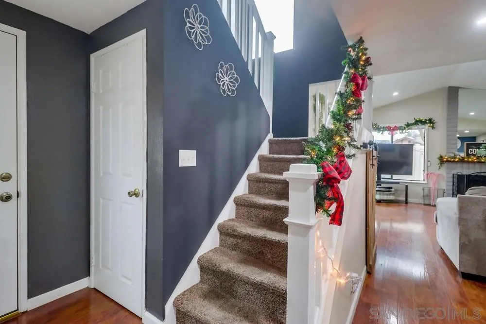 10389 Rochelle Lane Santee, CA 92071 - Photo 13 of 43 Gallery Image 13