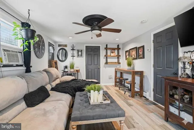 $399,900 | 165 Crabtree Drive, Levittown, PA 19055