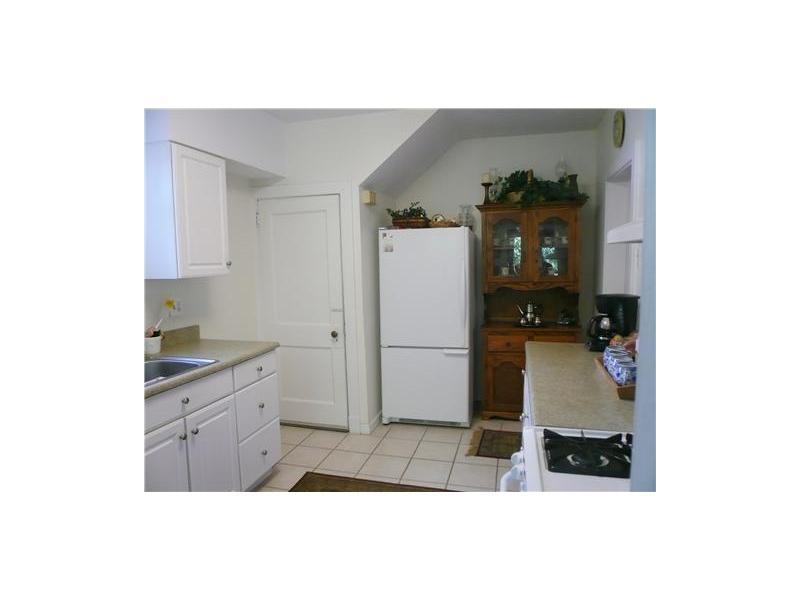 5715 Munhall Road Pittsburgh, PA 15217 - Photo 6 of 8 Kitchen. Other view of kitchen