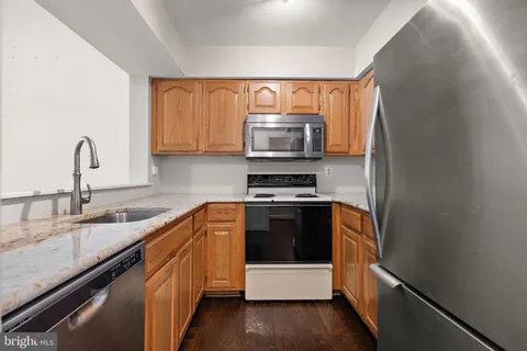 $295,000 | 1704 North Park Drive, Unit A318, Wilmington, DE 19806