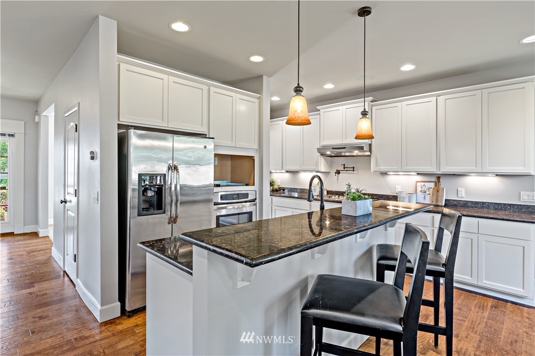 6734 Southeast 2nd Street Renton, WA 98059 - Photo 8 of 35