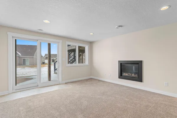 $525,000 | 2938 Ivory Road Northeast, Rochester, MN 55906