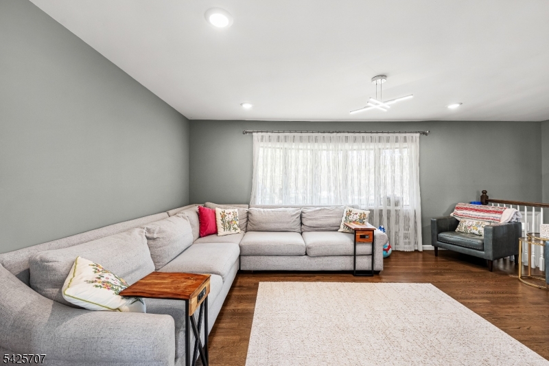 1365 Well Road Bridgewater, NJ 08807 - Photo 15 of 41
