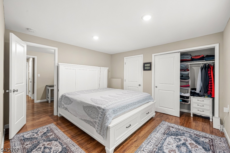 1365 Well Road Bridgewater, NJ 08807 - Photo 18 of 41