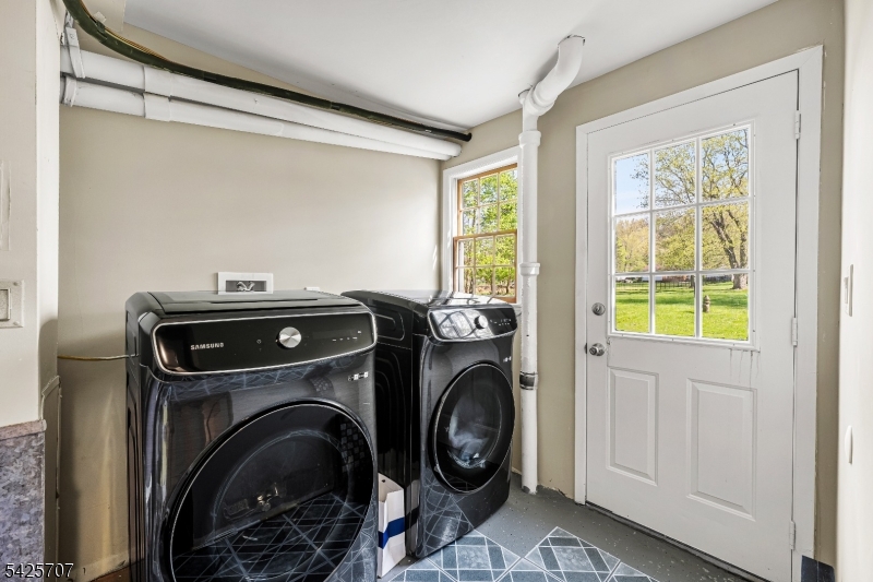 1365 Well Road Bridgewater, NJ 08807 - Photo 34 of 41