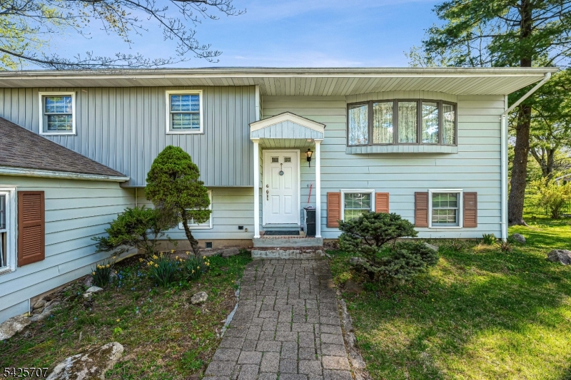 1365 Well Road Bridgewater, NJ 08807 - Photo 5 of 41