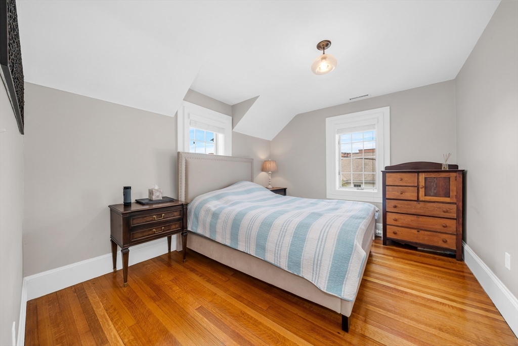 8 Chestnut Street Andover, MA 01810 - Photo 35 of 42