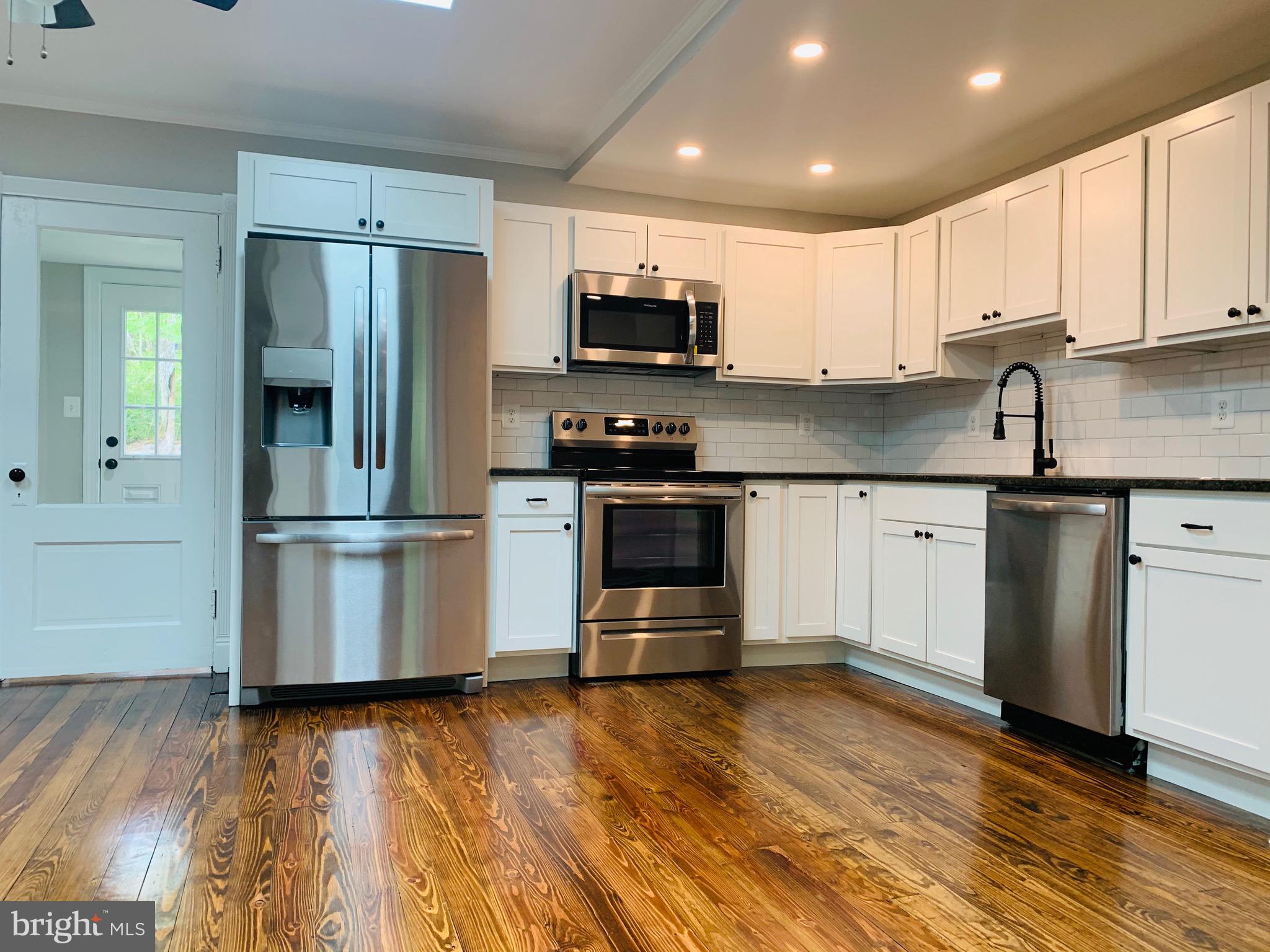 6367 Georgetown Road Broad Run, VA 20137 - Photo 2 of 22 new kitchen cabinets, countertops, appliances