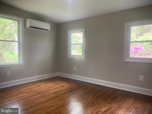 6367 Georgetown Road Broad Run, VA 20137 - Photo 21 of 22 bedroom