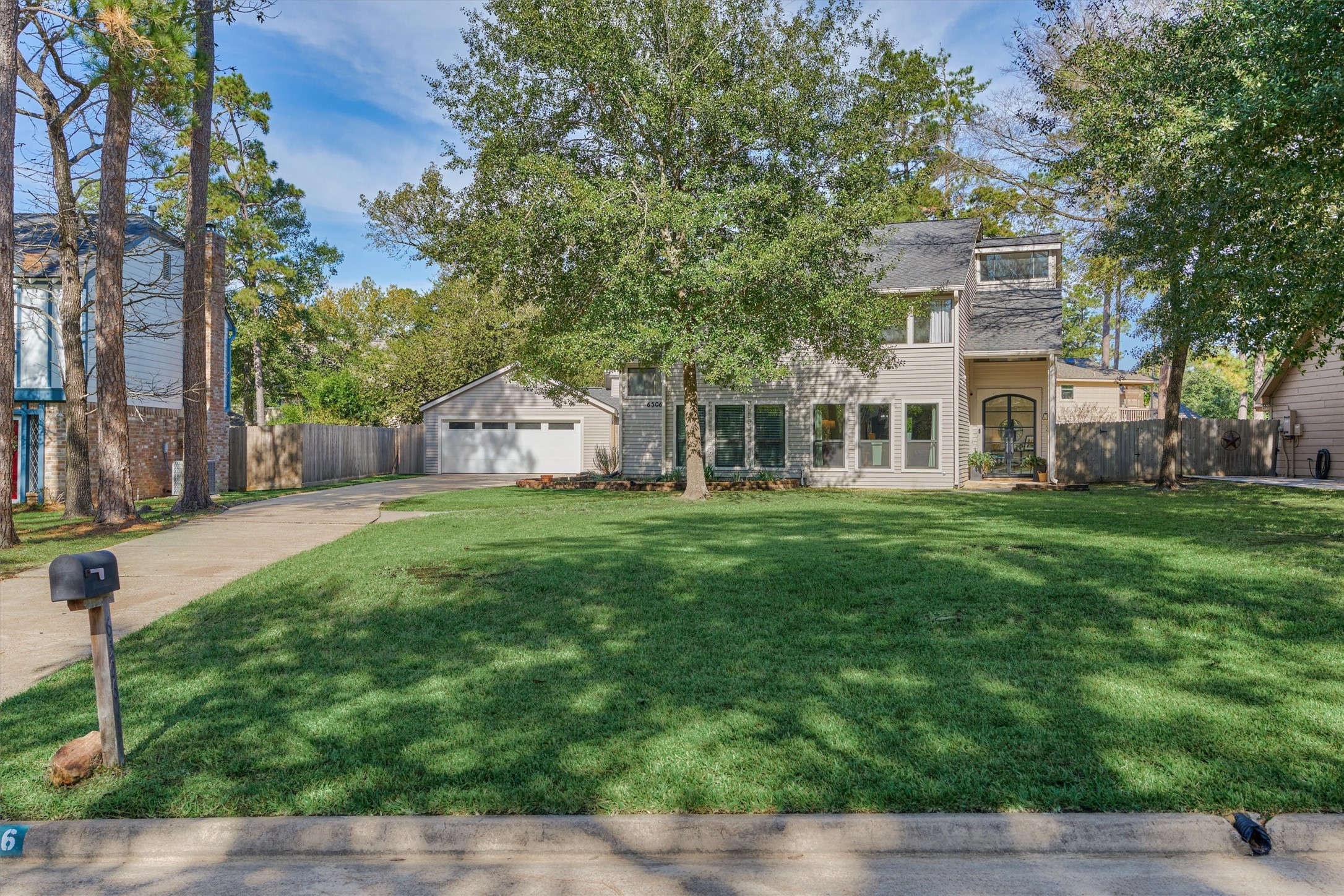 6506 Jadecrest Drive Spring, TX 77389 - Photo 3 of 31 long driveway with huge yard. home sits far off the street