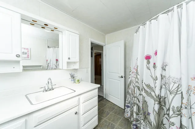 $219,900 | 1646 2nd Street Southeast, Rochester, MN 55904