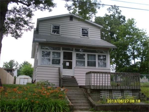 95 Geneva Street Springfield, MA 01151 - Photo 1 of 15 Gallery Image 1
