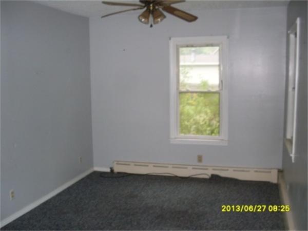 95 Geneva Street Springfield, MA 01151 - Photo 7 of 15 Gallery Image 7