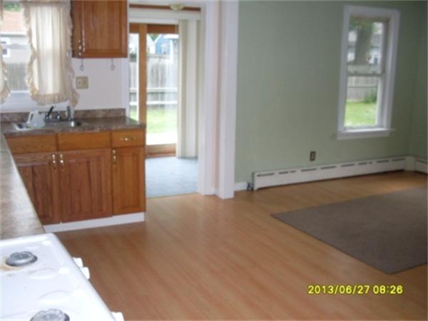 95 Geneva Street Springfield, MA 01151 - Photo 8 of 15 Gallery Image 8