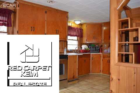126 Butler Street Clio, MI 48420 - Photo 5 of 13 20434282-4.JPG