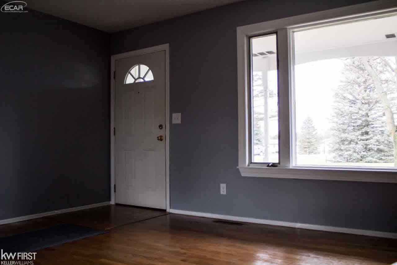 2190 North Irish Road Davison, MI 48423 - Photo 17 of 27 21391210-16.JPG