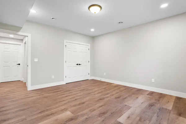 $419,900 | 233 Auseon Court, Hillsdale, MI 49242