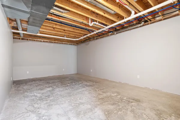 $419,900 | 233 Auseon Court, Hillsdale, MI 49242