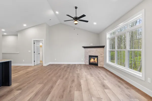 $419,900 | 233 Auseon Court, Hillsdale, MI 49242