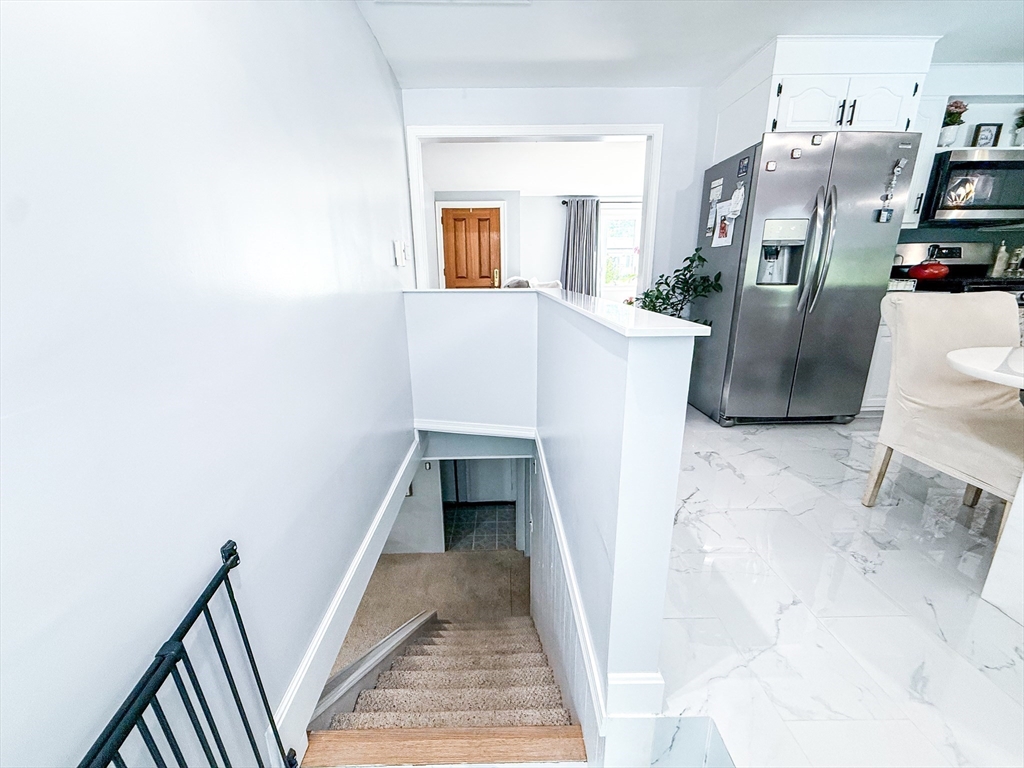 19 Hawthorne Road Ashland, MA 01721 - Photo 17 of 42