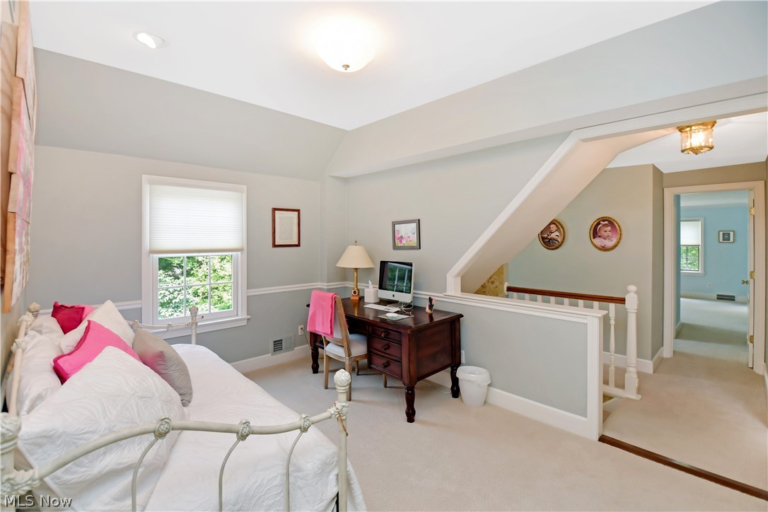 2961 Edgewood Road Cleveland, OH 44124 - Photo 29 of 34 Gallery Image 29