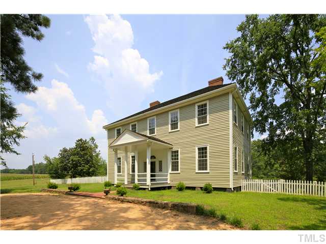 3313 Kelly Plantation Road Carthage, NC 28327 - Photo 3 of 24 Front