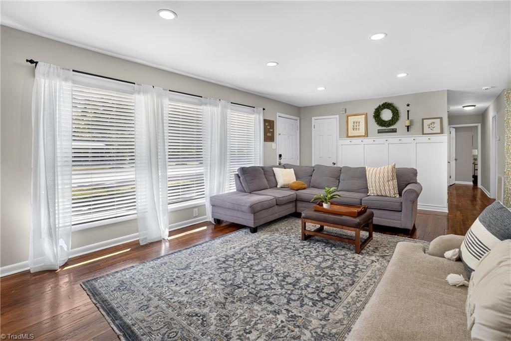 4316 Halifax Road Greensboro, NC 27407 - Photo 12 of 45